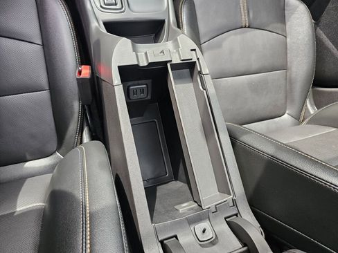 Used 2024 Chevrolet Equinox Premier image 26