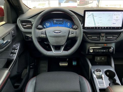 Used 2024 Ford Escape ST-Line Select w/ Tech Pack #2 image 5