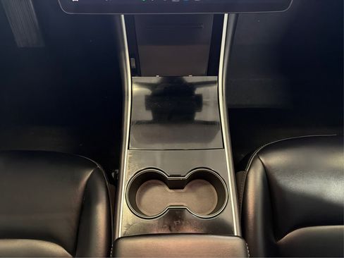 Used 2018 Tesla Model 3 Long Range AWD/4WD image 19