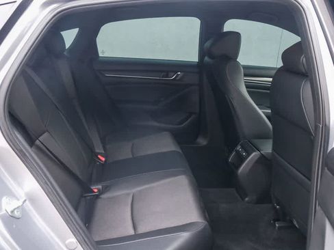 Used 2021 Honda Accord Sport image 15