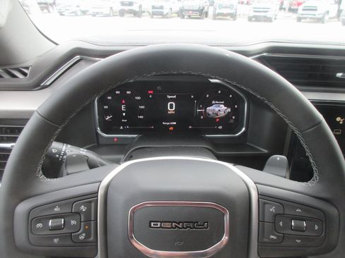 New 2026 GMC Sierra 1500 Denali w/ Denali Reserve Package image 19
