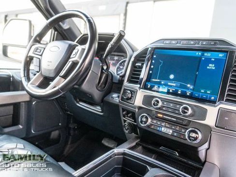 Used 2022 Ford F250 Platinum w/ FX4 Off-Road Package AWD/4WD image 27
