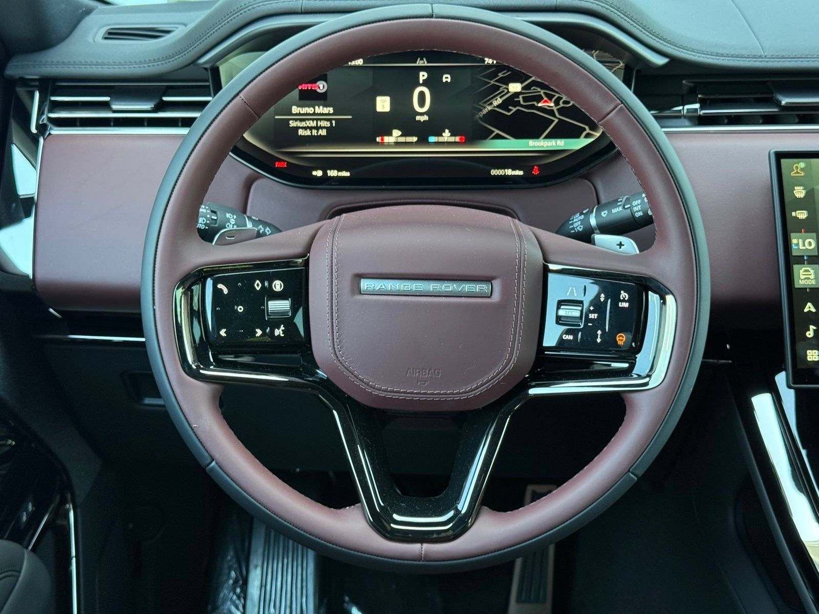 New 2026 Land Rover Range Rover Sport Dynamic SE AWD/4WD image 32