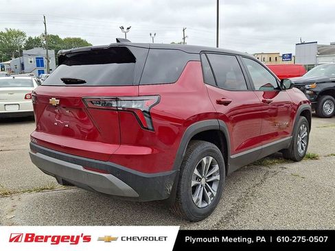 New 2026 Chevrolet Equinox LT w/ Convenience Package II image 3