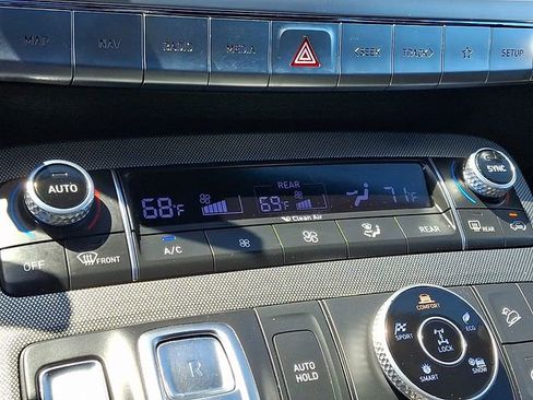 Used 2022 Hyundai Palisade Calligraphy w/ Winter Package AWD/4WD image 17