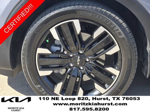Certified 2024 Kia Telluride SX Prestige AWD/4WD image 16