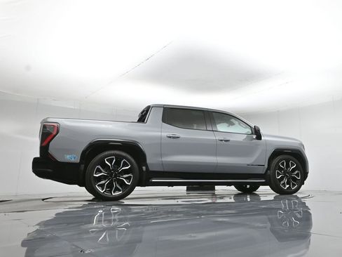 Used 2025 GMC Sierra EV Denali image 54
