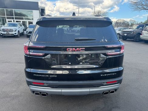 Used 2026 GMC Acadia Elevation w/ Elevation Premium Package AWD/4WD image 5