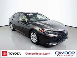Certified 2018 Toyota Camry LE w/ Convenience Package video 1