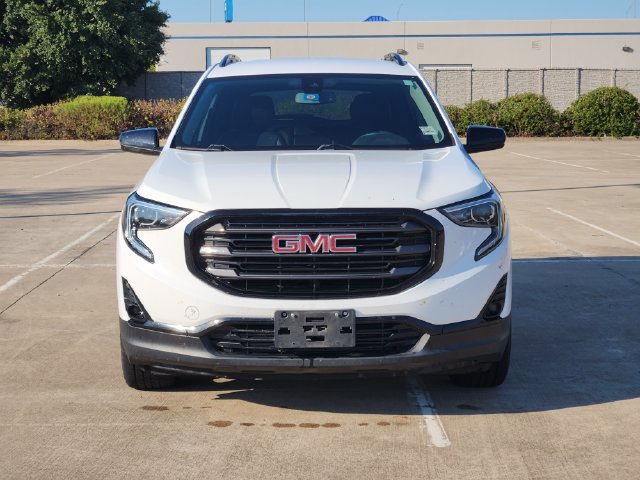 Used 2020 GMC Terrain SLT w/ Preferred Package FWD image 2