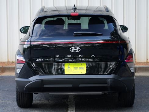 Used 2026 Hyundai Kona SEL Sport FWD image 47