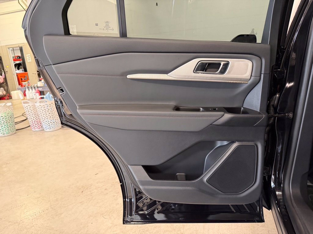 New 2027 Ford Explorer Active w/ Active Comfort Package AWD/4WD image 12
