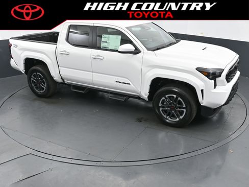 New 2026 Toyota Tacoma TRD Sport image 32
