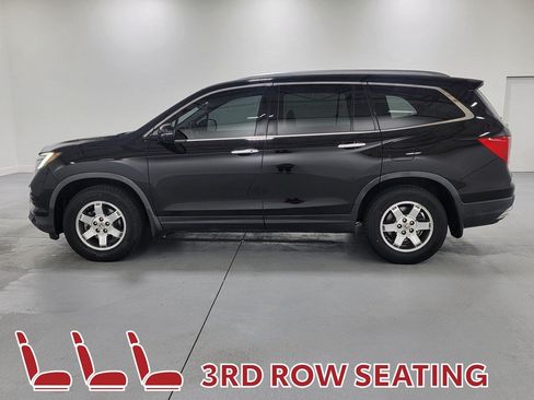 Used 2018 Honda Pilot Touring image 5