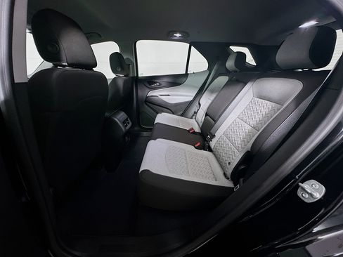 Used 2024 Chevrolet Equinox LS w/ Midnight Edition image 28