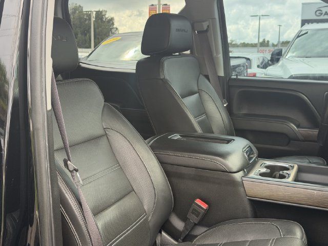 Used 2017 GMC Sierra 2500 Denali w/ Duramax Plus Package AWD/4WD image 23