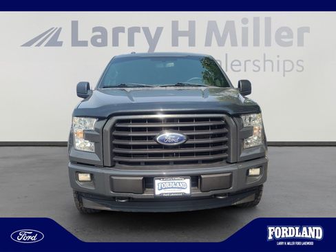 Used 2017 Ford F150 XLT w/ Equipment Group 302A Luxury AWD/4WD image 8