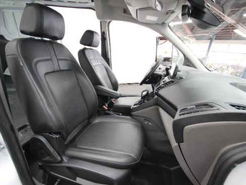 Used 2021 Ford Transit Connect XL image 18