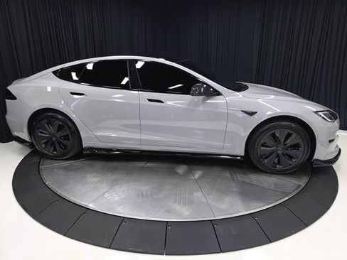 Used 2023 Tesla Model S Standard Range AWD/4WD image 15