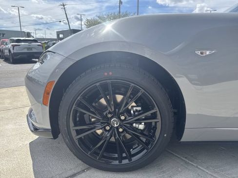 New 2026 MAZDA MX-5 Miata Club w/ Weather Package RWD image 7