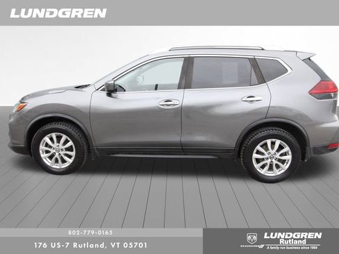 Used 2020 Nissan Rogue SV image 36