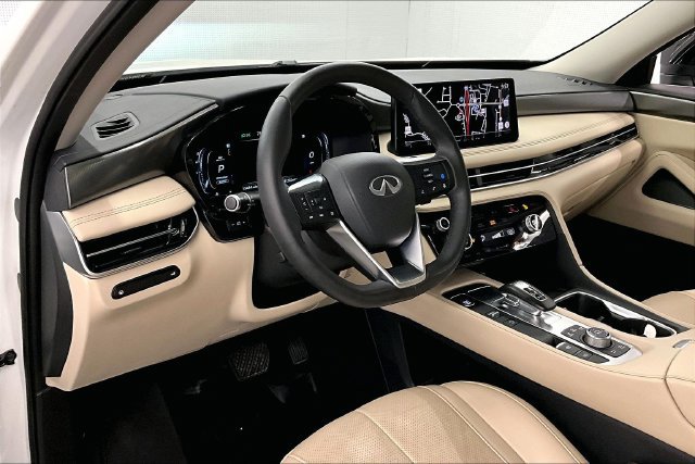 Used 2024 INFINITI QX60 Luxe AWD/4WD image 16