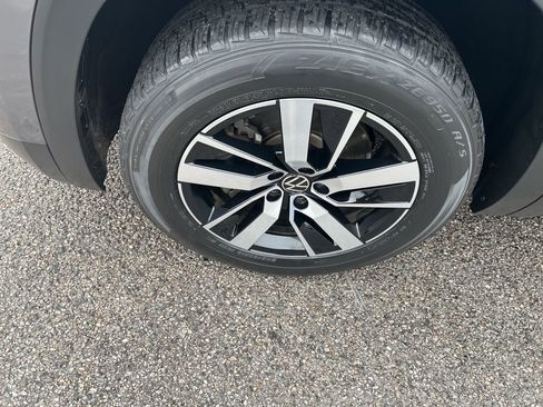 Used 2021 Volkswagen Atlas SE image 10