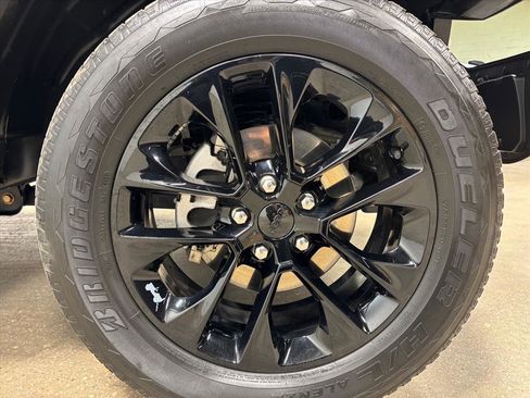 Used 2021 Jeep Wrangler Unlimited Sahara w/ Cold Weather Group image 11