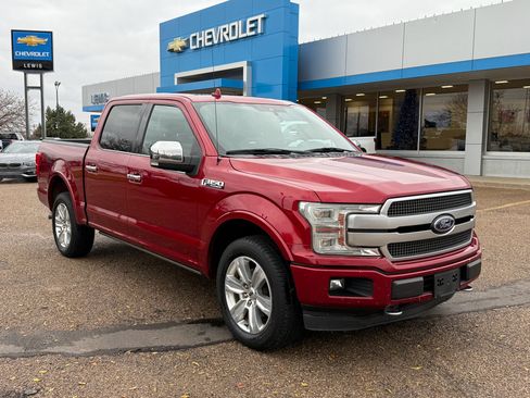 Used 2018 Ford F150 Platinum w/ Max Trailer Tow Package image 2
