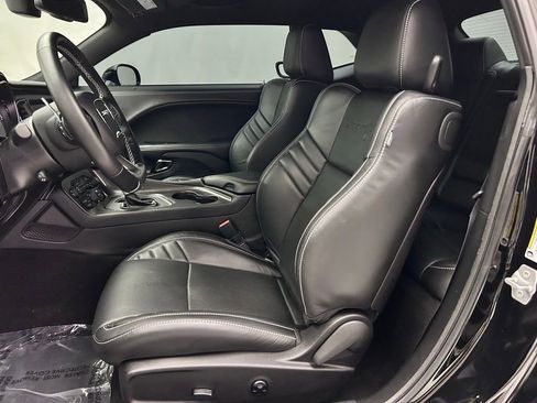 Used 2023 Dodge Challenger SRT Hellcat image 17