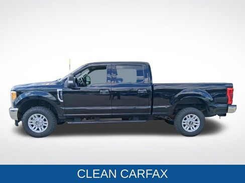 Used 2017 Ford F250 XLT w/ FX4 Off-Road Package AWD/4WD image 4