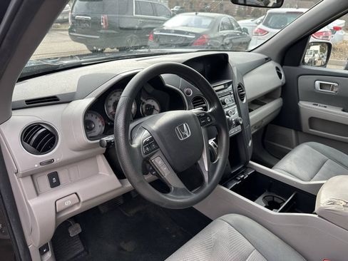 Used 2013 Honda Pilot LX image 17