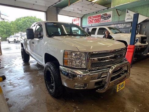 Used 2012 Chevrolet Silverado 1500 LT w/ All-Star Edition AWD/4WD image 2