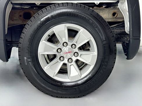 Used 2023 GMC Sierra 1500 SLE AWD/4WD image 10