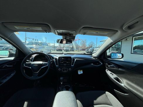 Used 2024 Chevrolet Malibu LS image 20