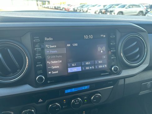 Used 2023 Toyota Tacoma TRD Sport w/ Black Out Package (TMS) image 16