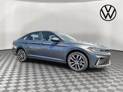 New 2025 Volkswagen Jetta SE
