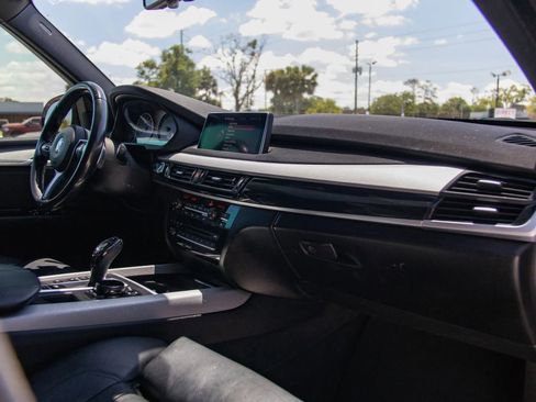 Used 2014 BMW X5 xDrive35d AWD/4WD image 25