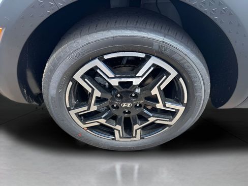 New 2025 Hyundai Santa Cruz Limited AWD/4WD image 6