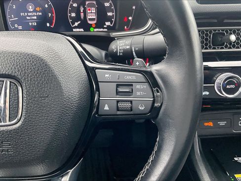 Used 2023 Honda Civic Touring image 18