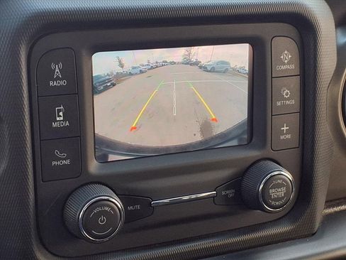 Used 2021 Jeep Wrangler Unlimited Sport image 11