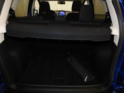 Used 2021 Ford EcoSport SE w/ SE Appearance Package image 17