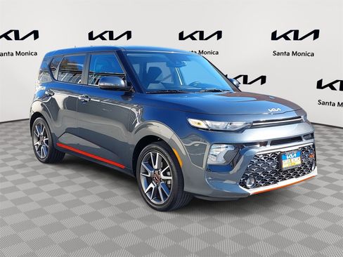Certified 2022 Kia Soul GT-Line image 3