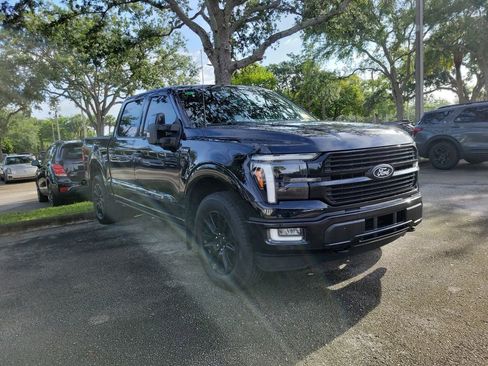 Used 2024 Ford F150 Platinum w/ FX4 Off-Road Package AWD/4WD image 3
