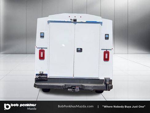 Used 2020 Ford Transit 350 RWD image 26