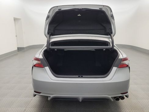 Used 2022 Toyota Camry SE image 29