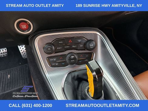 Used 2017 Dodge Challenger SRT Hellcat image 29