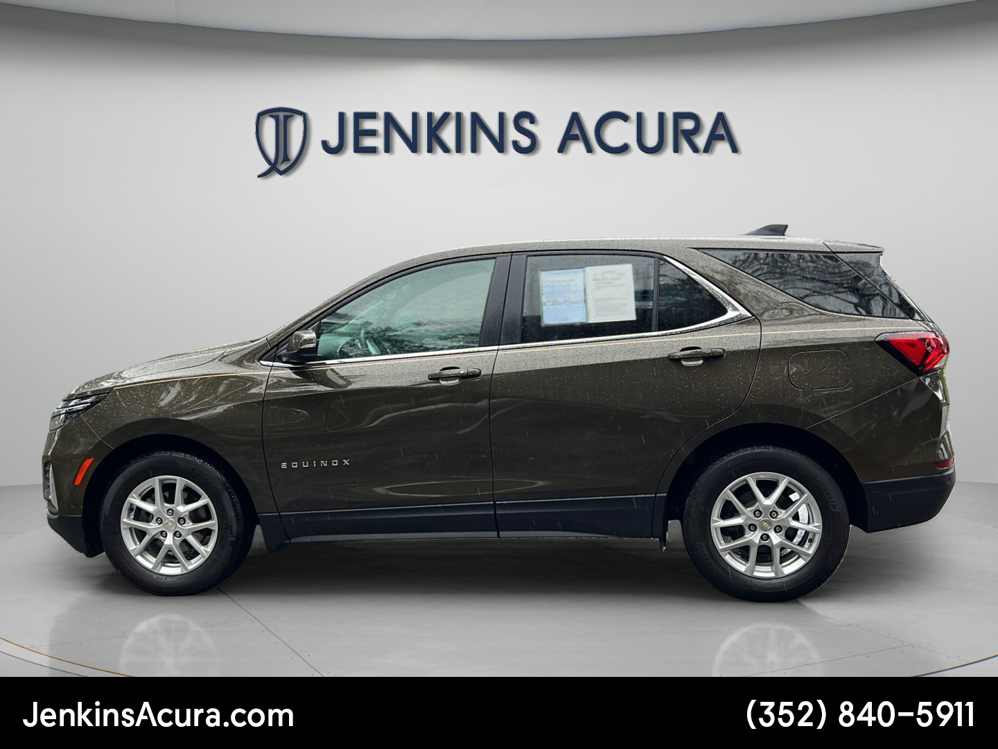 Used 2024 Chevrolet Equinox LT FWD image 6