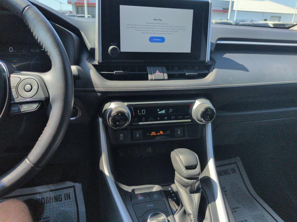 Certified 2025 Toyota RAV4 XLE w/ Convenience Package AWD/4WD image 17