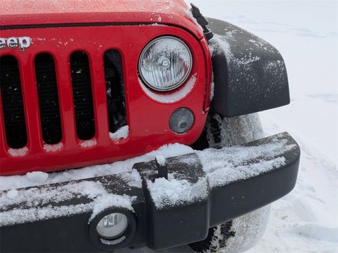Used 2015 Jeep Wrangler Sport w/ Quick Order Package 24S image 9